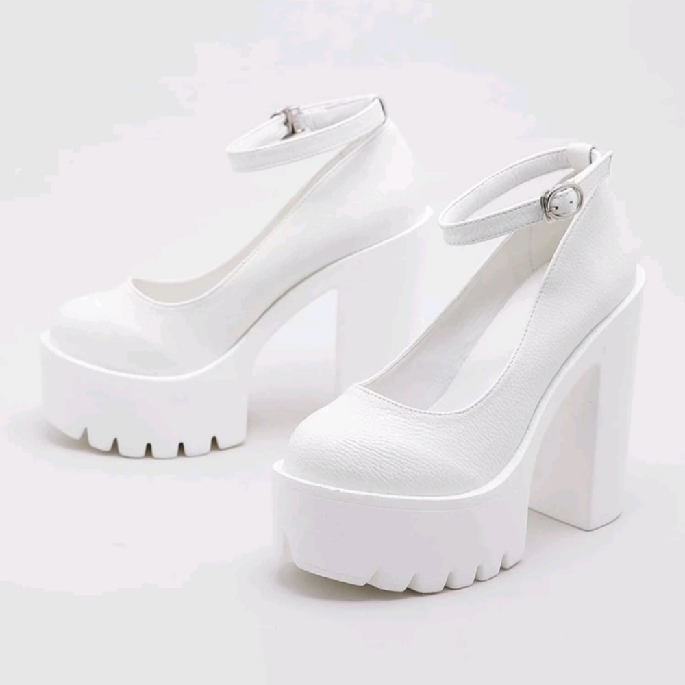 Platform heels
